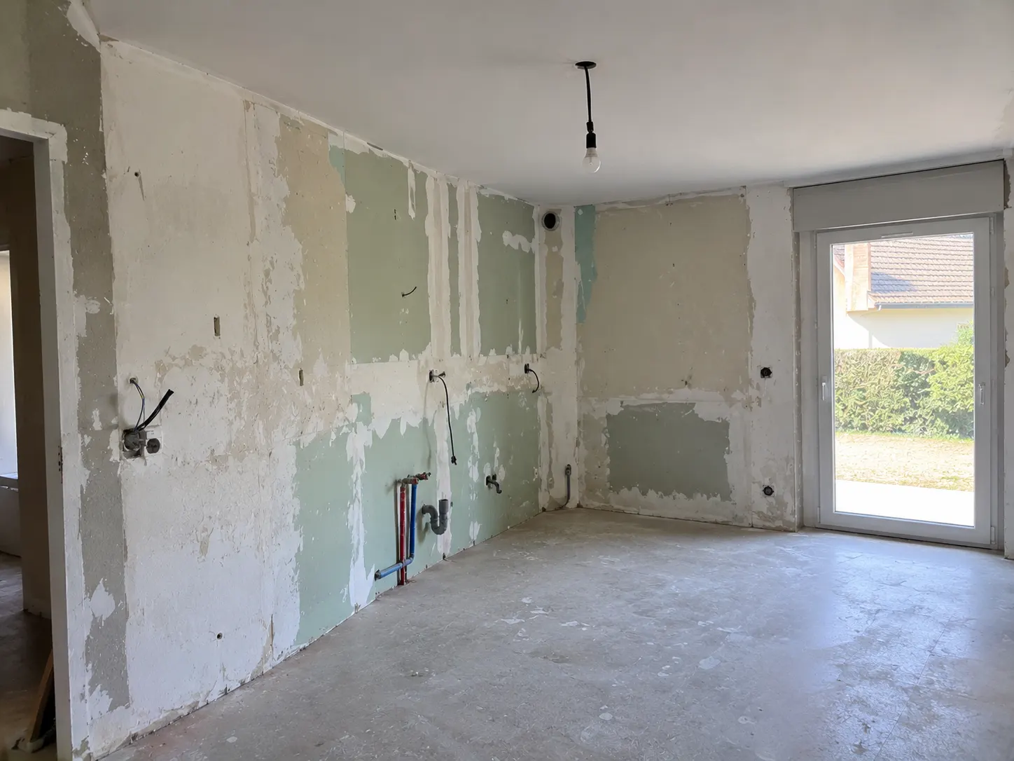 Peinture d'une chambre d'enfant : avant travaux